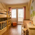 מלון Familotel Mein Krug 3*