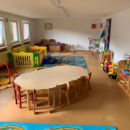 Familotel Mein Krug Варменштайнах