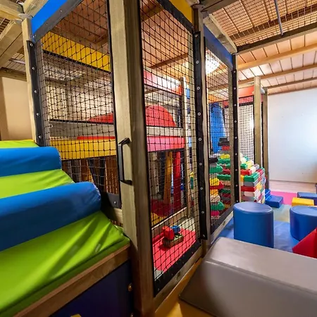 Familotel Mein Krug Отель 3*