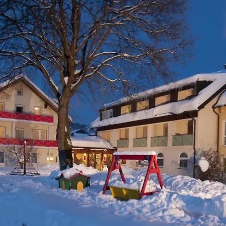 Отель Familotel Mein Krug