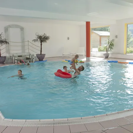 Hotel Familotel Mein Krug 3*