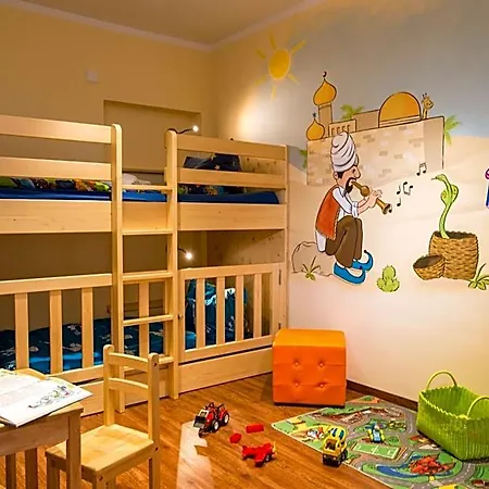 Familotel Mein Krug 호텔 3*